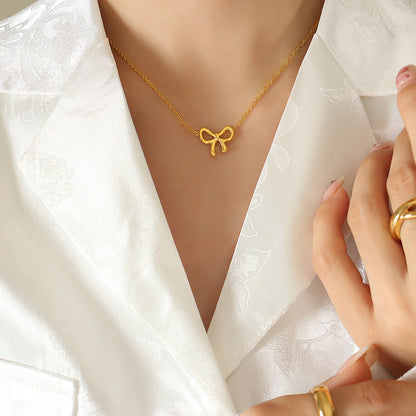 Bow Pendant Necklace