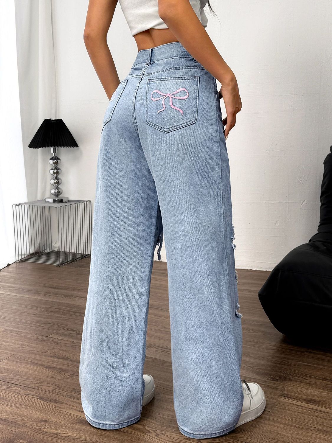 Distress Me Wide Leg Jeans